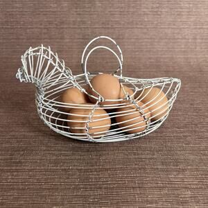 Vintage Chicken Wire Egg Basket • Small Hen Shape • Farmhouse Cottage Kitchen